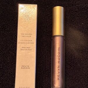 Kevyn Aucoin Molten Lip Color - Metallic Bronze